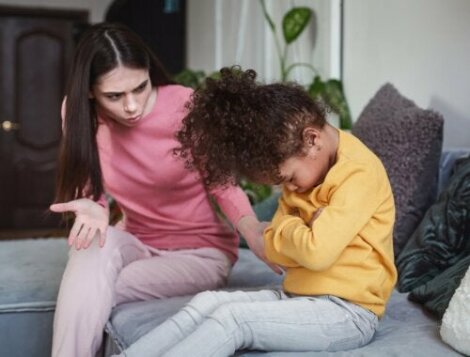 Attaccamento ambivalente: definizione e conseguenze