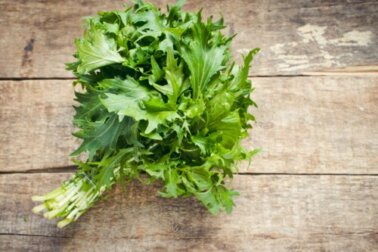 Mizuna: nutrizione, benefici e preparazione