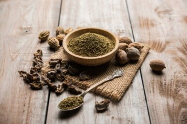 Triphala: cos'è e quali benefici offre?