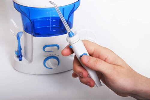 Idropulsore dentale elettrico