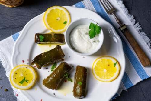 Come preparare i dolmades di riso?