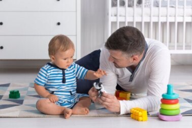 Attaccamento genitoriale: cos'è e quali sono i vantaggi?