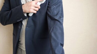 Lavare un abito da uomo a casa: qualche consiglio
