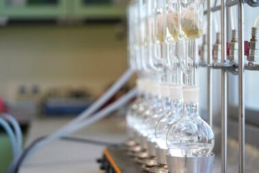 L'acqua distillata è sicura da bere?