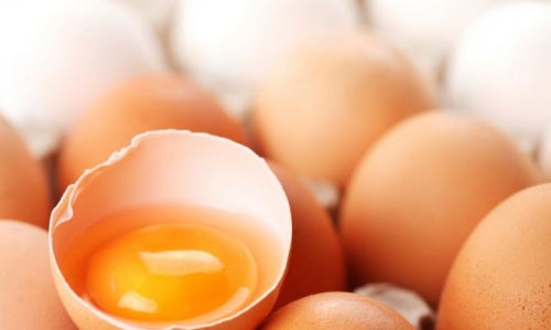 È più sano l'albume o il tuorlo d'uovo?