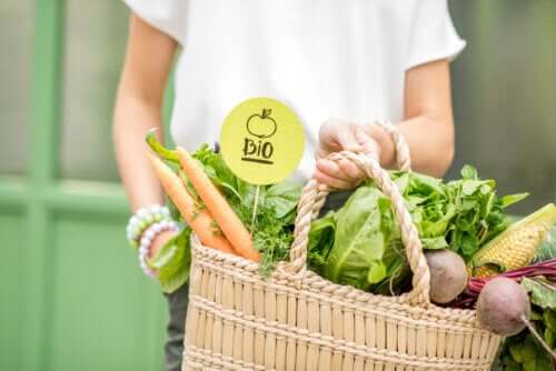 Alimentazione etica: caratteristiche, principi e benefici