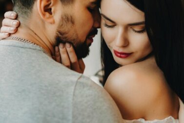 5 giochi erotici prima di fare sesso per accendere la passione