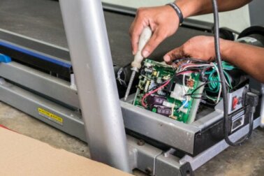 Cura e manutenzione di un tapis roulant a casa