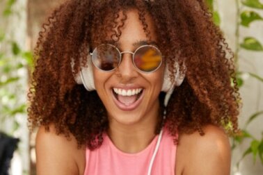 Le persone felici vivono più a lungo: è vero?