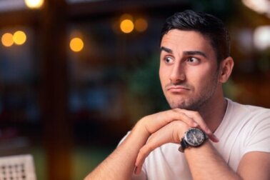 Sarcasmo e ironia: qual è la differenza?