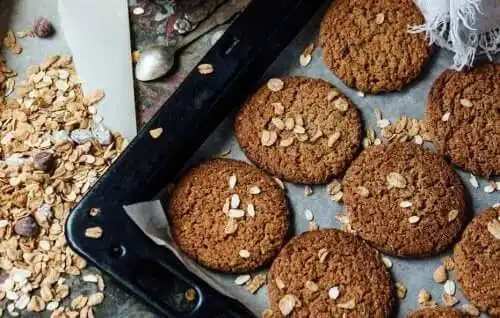 Biscotti con fiocchi d'avena