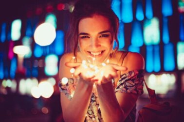 Glow up: cosa significa questo nuovo trend di TikTok