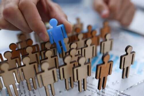 Individualismo: origini e significato di un pensiero moderno