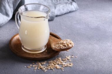 Il latte di avena fa ingrassare?