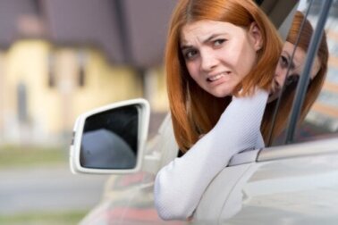 Paura di parcheggiare l'auto: perché succede e come superarla