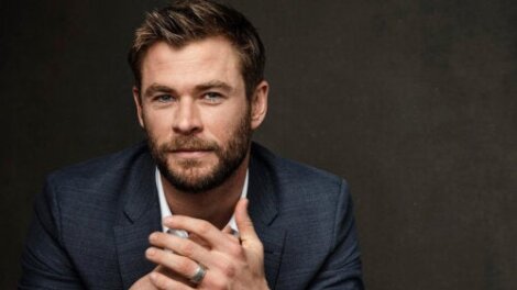 Chris Hemsworth scopre di essere a maggior rischio di Alzheimer dopo un test genetico