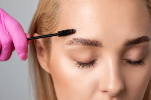 Soap brows: la tecnica fai da te per truccare le sopracciglia