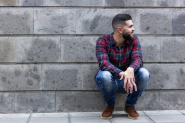 Stile boscaiolo: come abbinare le camicie a quadri
