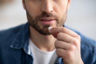 La nuova pillola contraccettiva maschile mostra risultati di laboratorio positivi: come funziona?