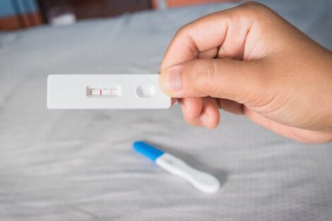 Test di gravidanza: perché si ottengono falsi negativi e falsi positivi?