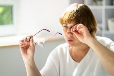 Che cos'è la chemosi congiuntivale e come colpisce gli occhi?