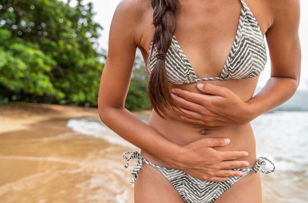 7 consigli per godersi la spiaggia durante le mestruazioni