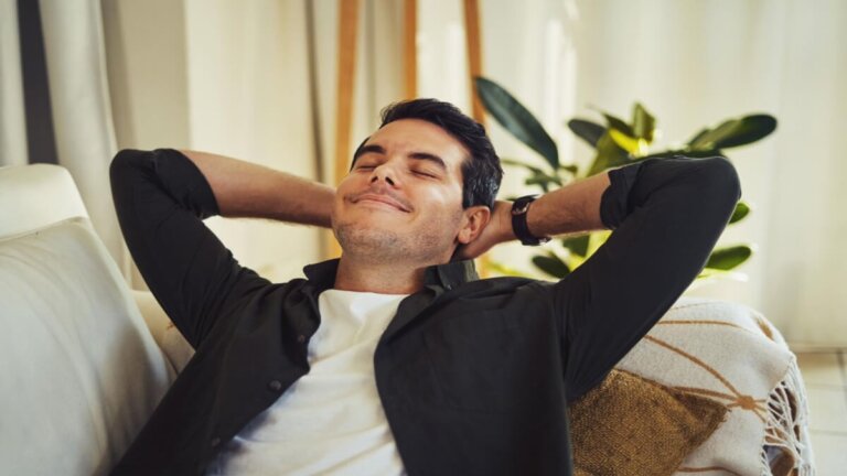 Uscire dalla routine e migliorare il proprio benessere con Niksen, l'arte di non fare nulla